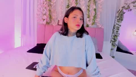 nicky_bonny18 online show from 01.14.26