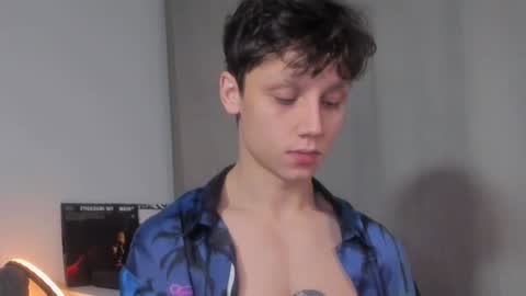 Snapshot of nicky_neal chatting on 12.11.24 Nicky Neal online show from 12.11.24