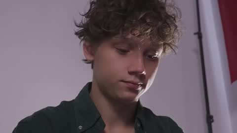 Snapshot of nicky_neal chatting on 09.11.25 Nicky Neal online show from 09.11.25