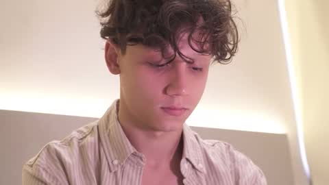 Snapshot of nicky_neal chatting on 11.06.25 Nicky Neal online show from 11.06.25