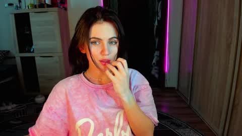 Nicky Weekends online show from 01.30.25