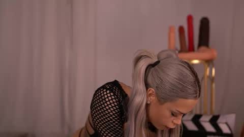 Nicky online show from 09.30.25