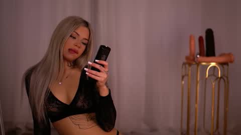 Nicky online show from 10.06.25