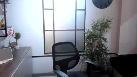 Nico  online show from 01.10.26