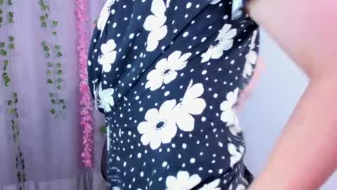 Nico online show from 02.15.25