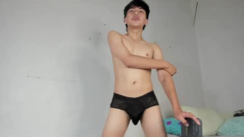 Nico  online show from 12.04.24