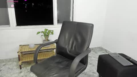 Nico  online show from 02.18.25