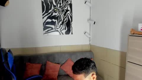 Snapshot of nico_viper chatting on 10.01.25 nico_viper online show from 10.01.25