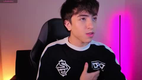 Nicolas online show from 12.01.25