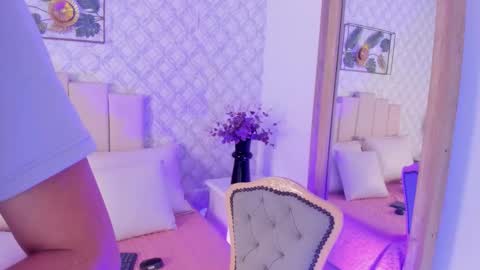 Nicol online show from 02.05.26