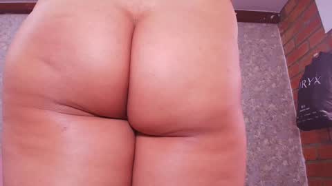 Snapshot of nicol_ferrer chatting on 09.26.25 Nicol online show from 09.26.25