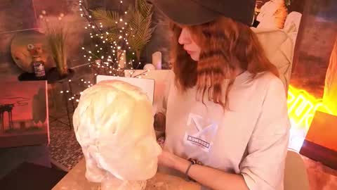 Nicol Moonn online show from 01.13.26