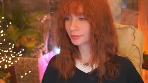 Nicol Moonn online show from 02.25.26