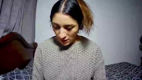 Snapshot of nicolas_and_alexa chatting on 02.05.26 nicolas_and_alexa online show from 02.05.26