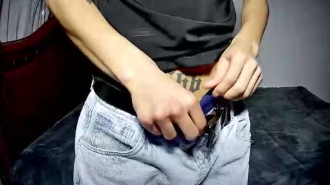 Snapshot of nicolas_and_alexa chatting on 02.27.26 nicolas_and_alexa online show from 02.27.26