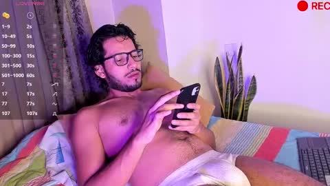 nicolasrodrii online show from 12.08.24