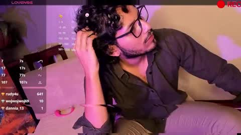 nicolasrodrii online show from 12.14.24