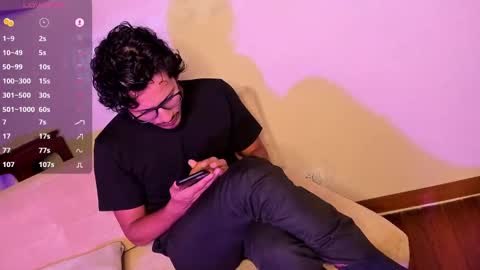 nicolasrodrii online show from 12.18.24