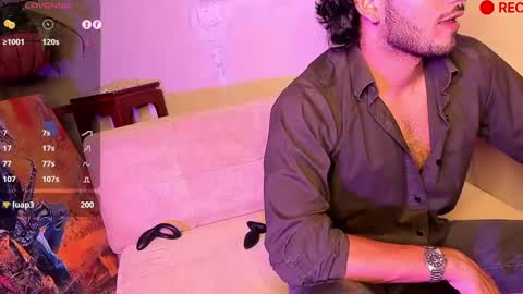 nicolasrodrii online show from 12.22.24