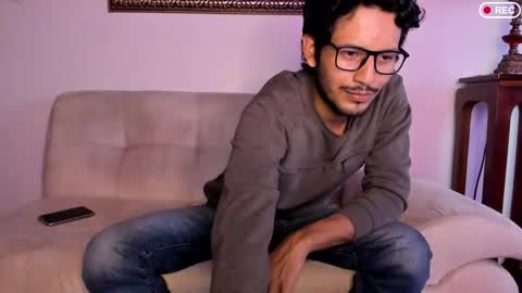 nicolasrodrii online show from 12.16.25