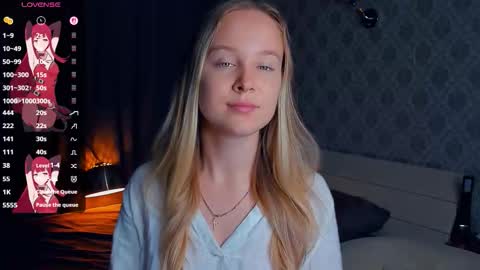 Nicoletta online show from 09.17.25