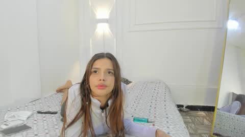 nicole_and_thiago1 online show from 03.14.26