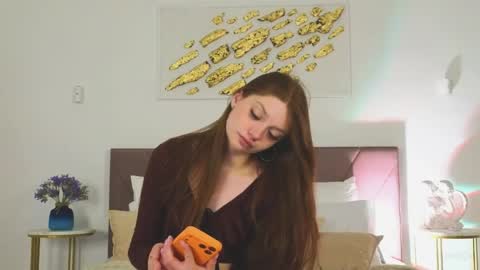 Nicole online show from 04.14.26