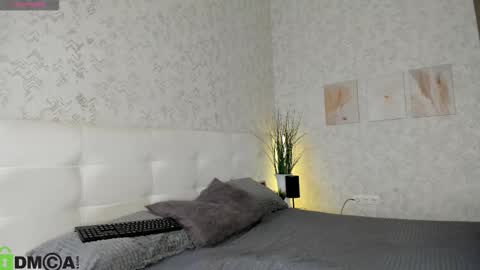 GMT7TueWedThSu 0300am-0900am. Sa 1000am-0400pm online show from 10.02.25