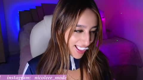 Nicole online show from 05.26.26