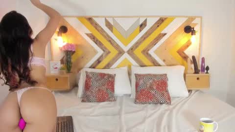 Nicole Haley online show from 02.24.25