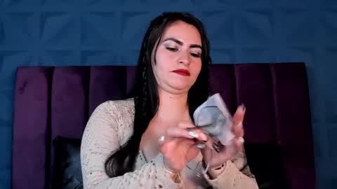 Nicole online show from 01.15.25