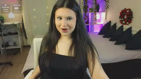 Snapshot of nicole_parshikova chatting on 01.10.26 My name is Nicole. I m completely new here online show from 01.10.26