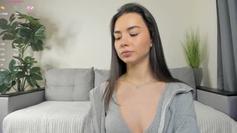 Dua Lipa online show from 01.16.25