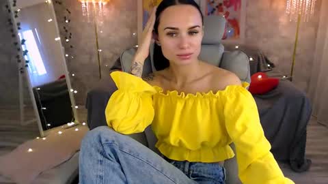 Nicole online show from 06.24.26