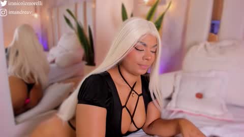 Andrea give it a thumbs up please its important  online show from 11.13.25