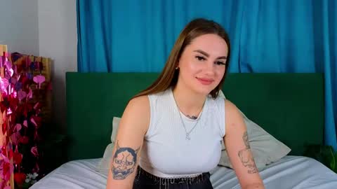 Nicole online show from 04.17.26