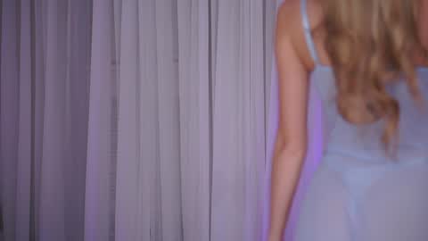 Sarah online show from 02.02.25