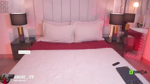 nicoleth18 online show from 03.24.26