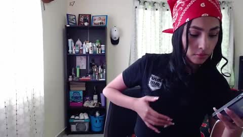 Snapshot of nicoletta_c66 chatting on 11.05.25 Nicole online show from 11.05.25