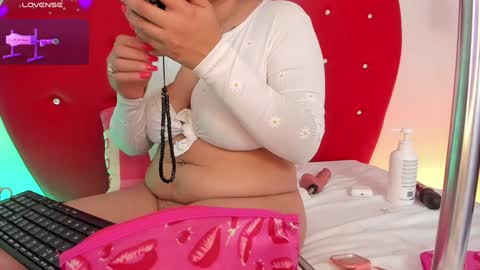 nicolette online show from 01.27.25