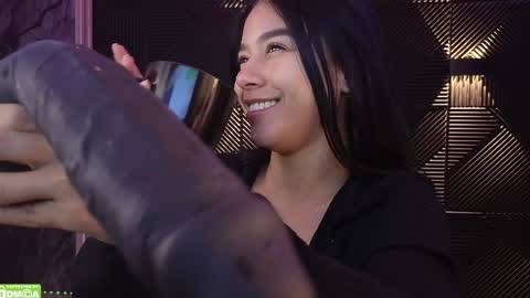 Nicoll  Independent model online show from 12.17.24