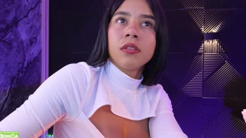 Nicoll  Independent model online show from 02.07.25