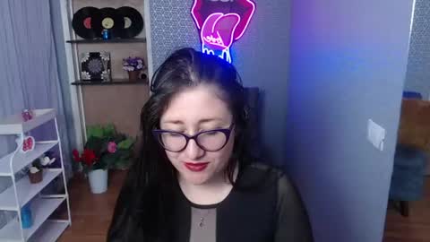 Nicolle  online show from 07.28.26