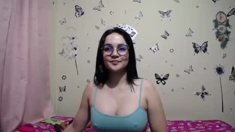 nicolle_sky online show from 02.04.26
