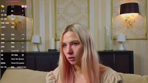 Snapshot of nicollefarrey chatting on 03.02.26 Kim online show from 03.02.26