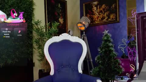 Nicolle online show from 01.11.26