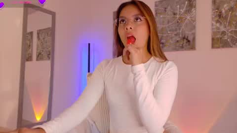 Nicollewest online show from 07.14.26