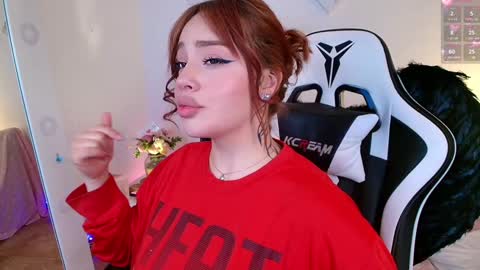 Nicol online show from 01.06.25