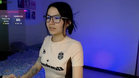 NicoRobin777 online show from 05.25.26