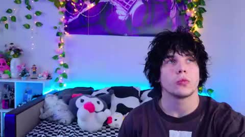 Night angel online show from 12.15.25